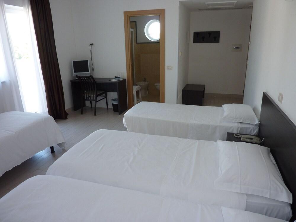 Ca' Del Moro Hotel Lido di Venezia Exterior photo