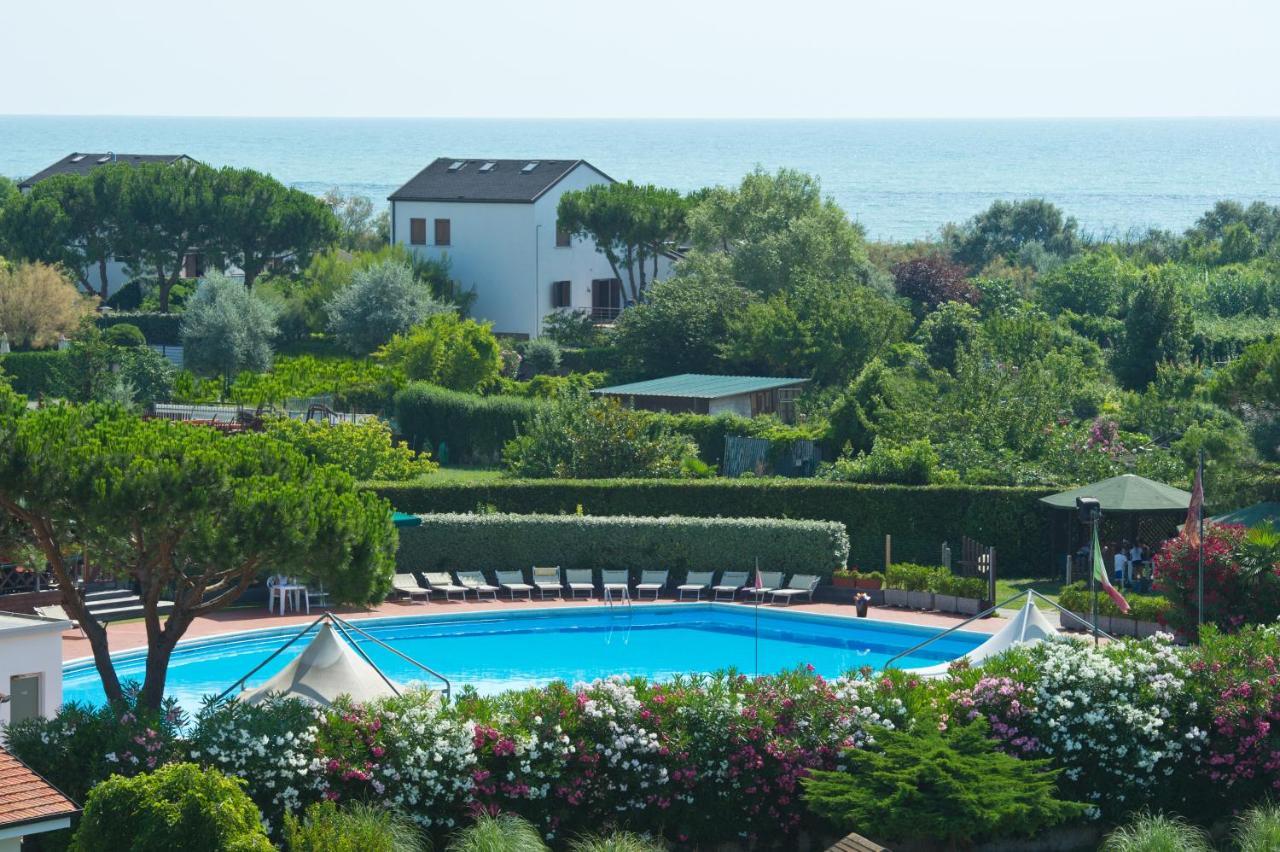 Ca' Del Moro Hotel Lido di Venezia Exterior photo